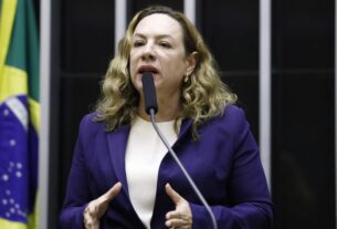 Discussão e votação de propostas legislativas. Dep. Delegada Adriana Accorsi (PT - GO)