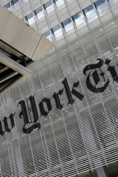 Juiz dos EUA rejeita processo em que Trump pedia US$ 15 bi ao 'The New York Times' por difamação